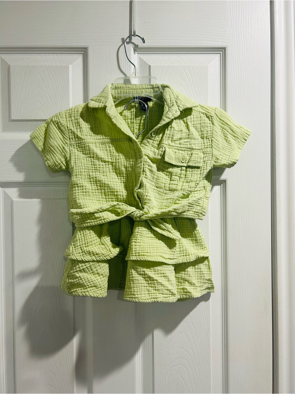 Forever 21 Kids Short-Sleeve Button Front Top in Lime Green with matching skirt